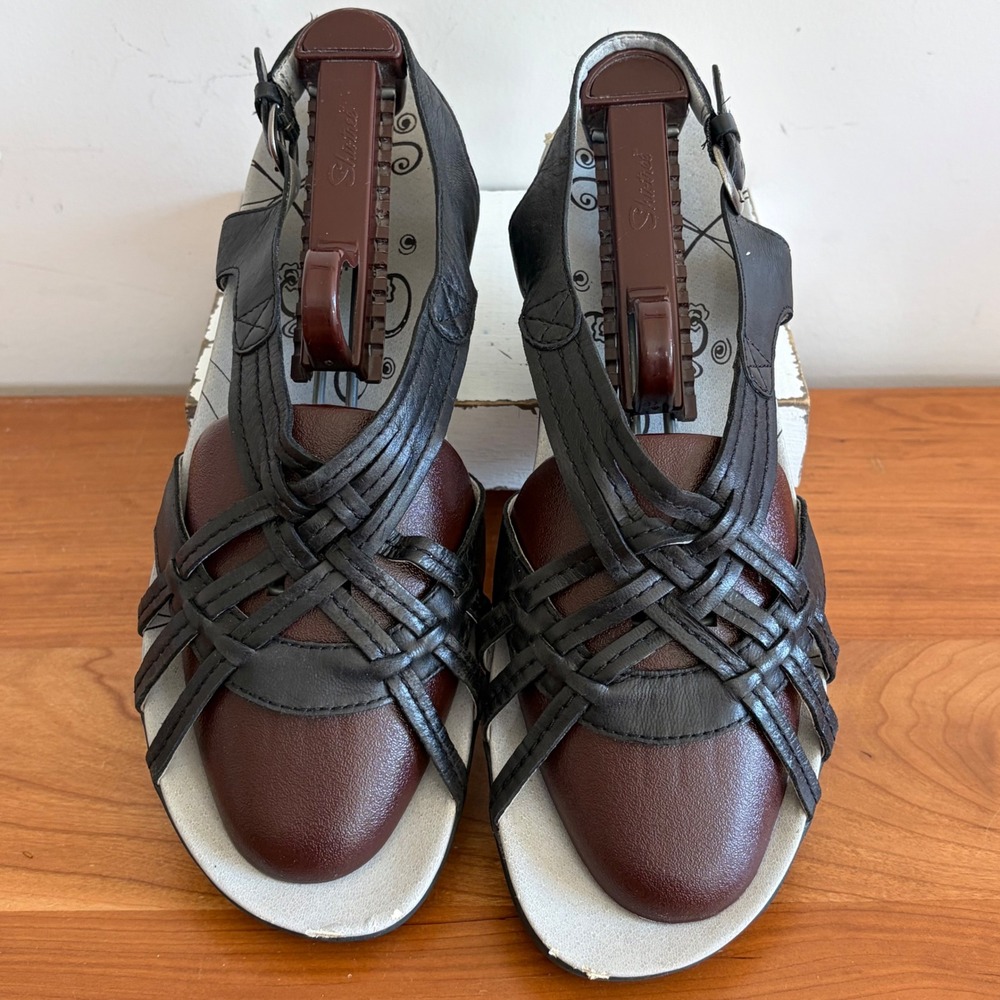 Bare Traps Jasmina Sandals Womens 9.5M Black Brown Leather Woven Slingback Wedge